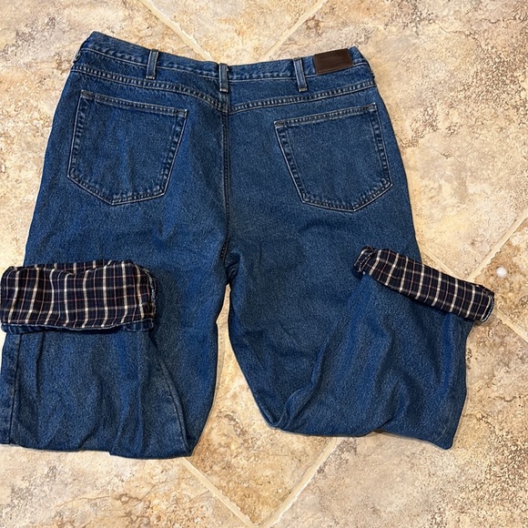 LL BEAN FLANNEL LINED RELAX FIT JEANS.MENS SIZE 42x30. Dark denim w/plaid lining - Picture 7 of 15